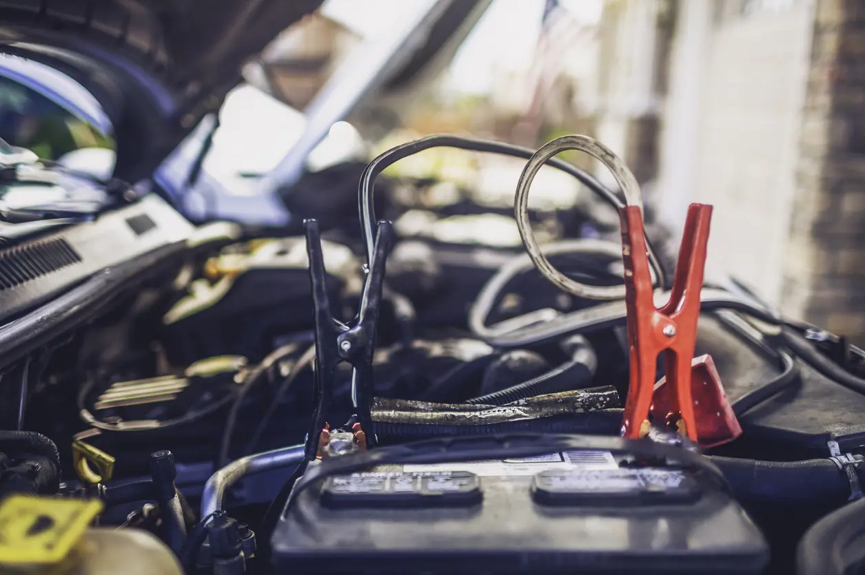 Dead Battery? How to Jump Start Your Car Safely - Dobbs Tire & Auto Centers